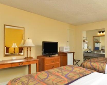 Quality Inn Near Manatee Springs State Park Чифленд Номер фото