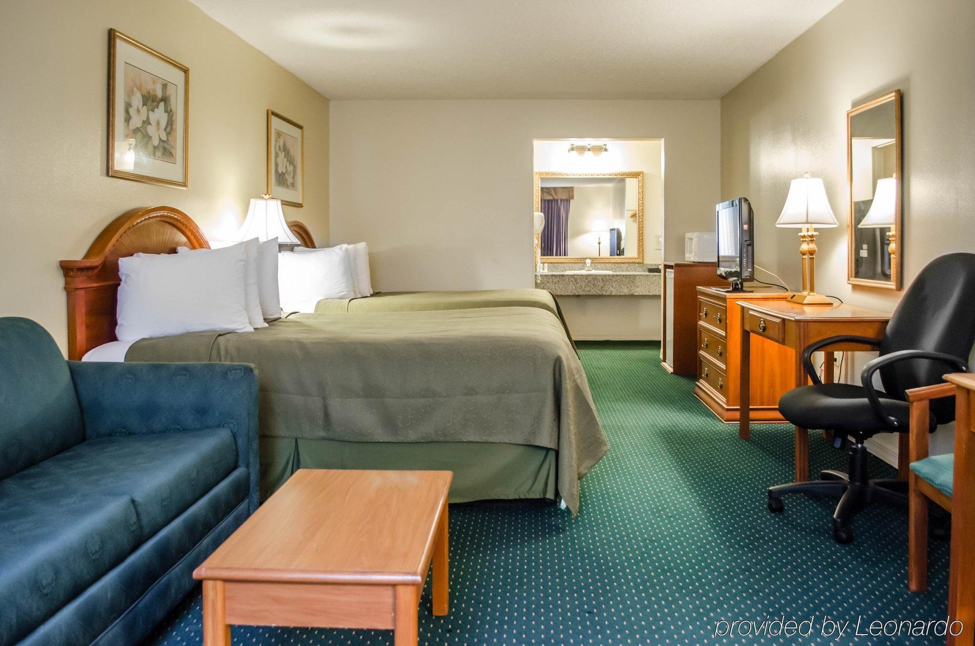 Quality Inn Near Manatee Springs State Park Чифленд Экстерьер фото