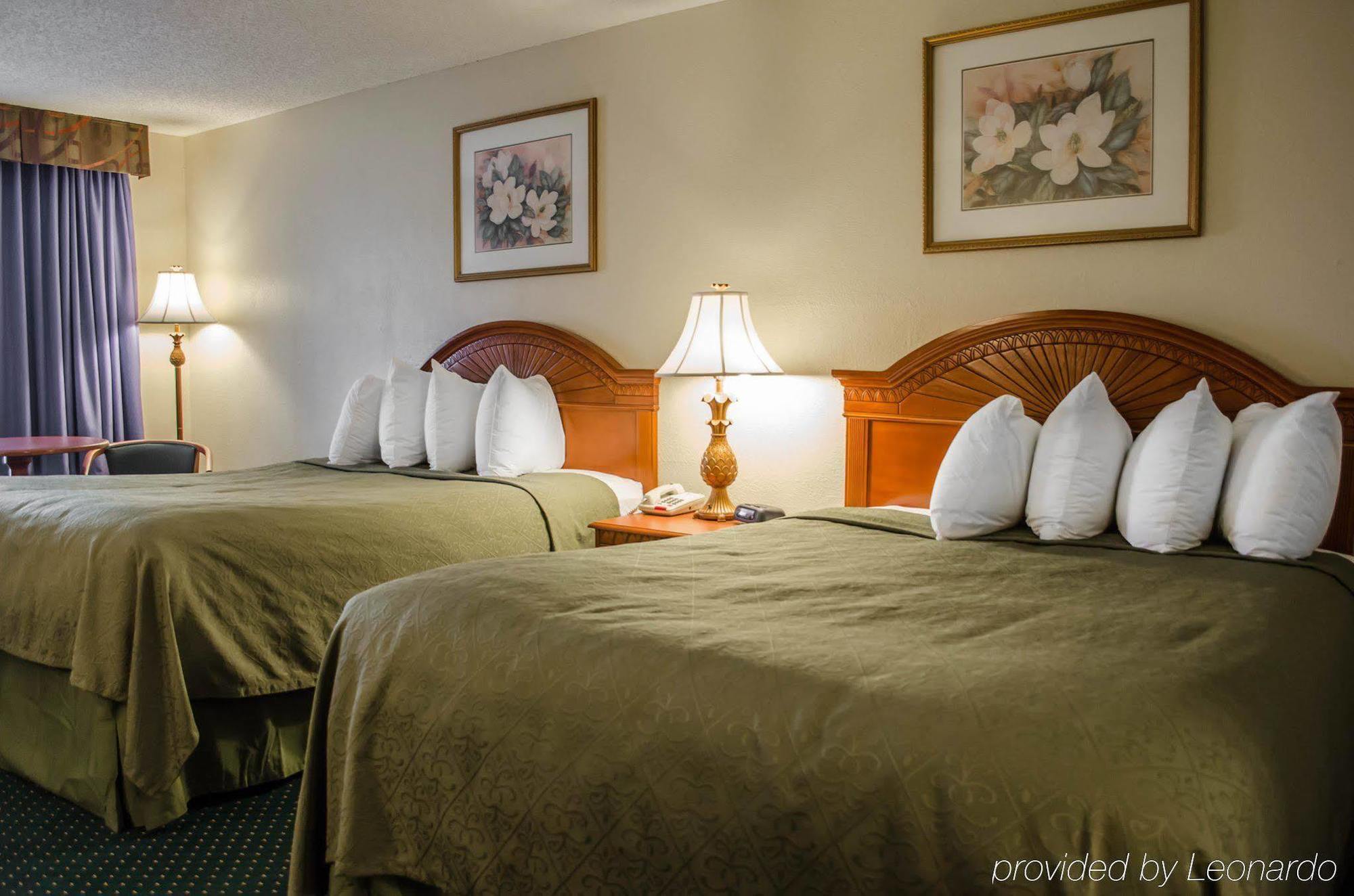 Quality Inn Near Manatee Springs State Park Чифленд Экстерьер фото
