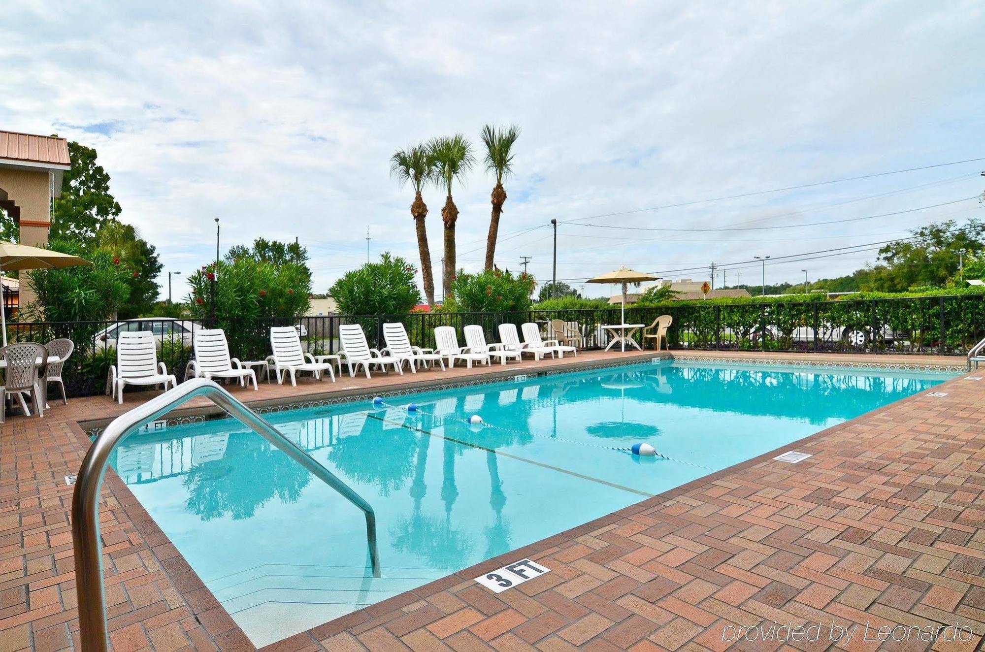 Quality Inn Near Manatee Springs State Park Чифленд Удобства фото