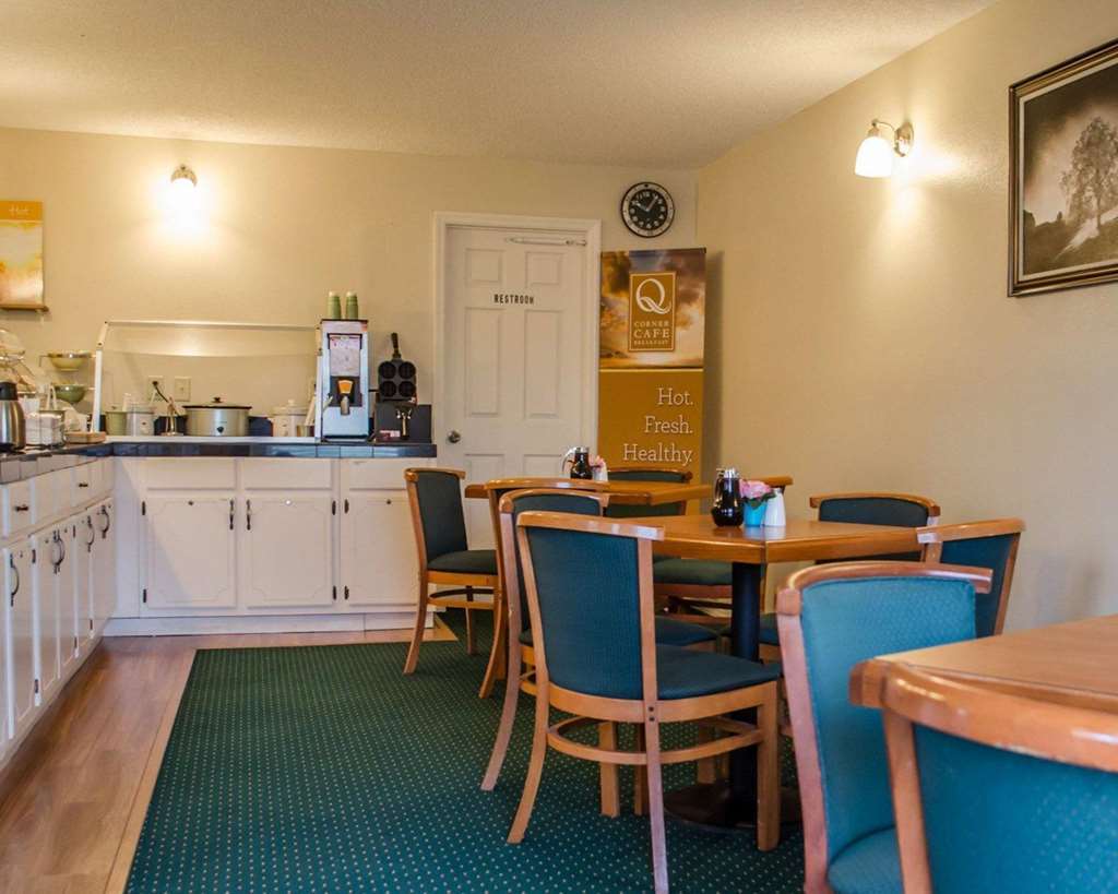 Quality Inn Near Manatee Springs State Park Чифленд Ресторан фото